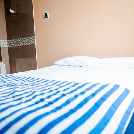 Trugarden Hotel Trujillo Dış mekan fotoğraf