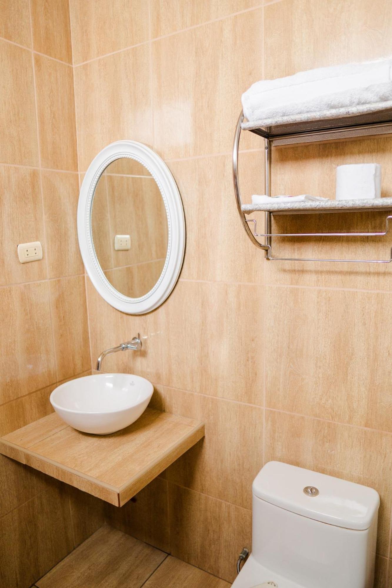 Trugarden Hotel Trujillo Dış mekan fotoğraf