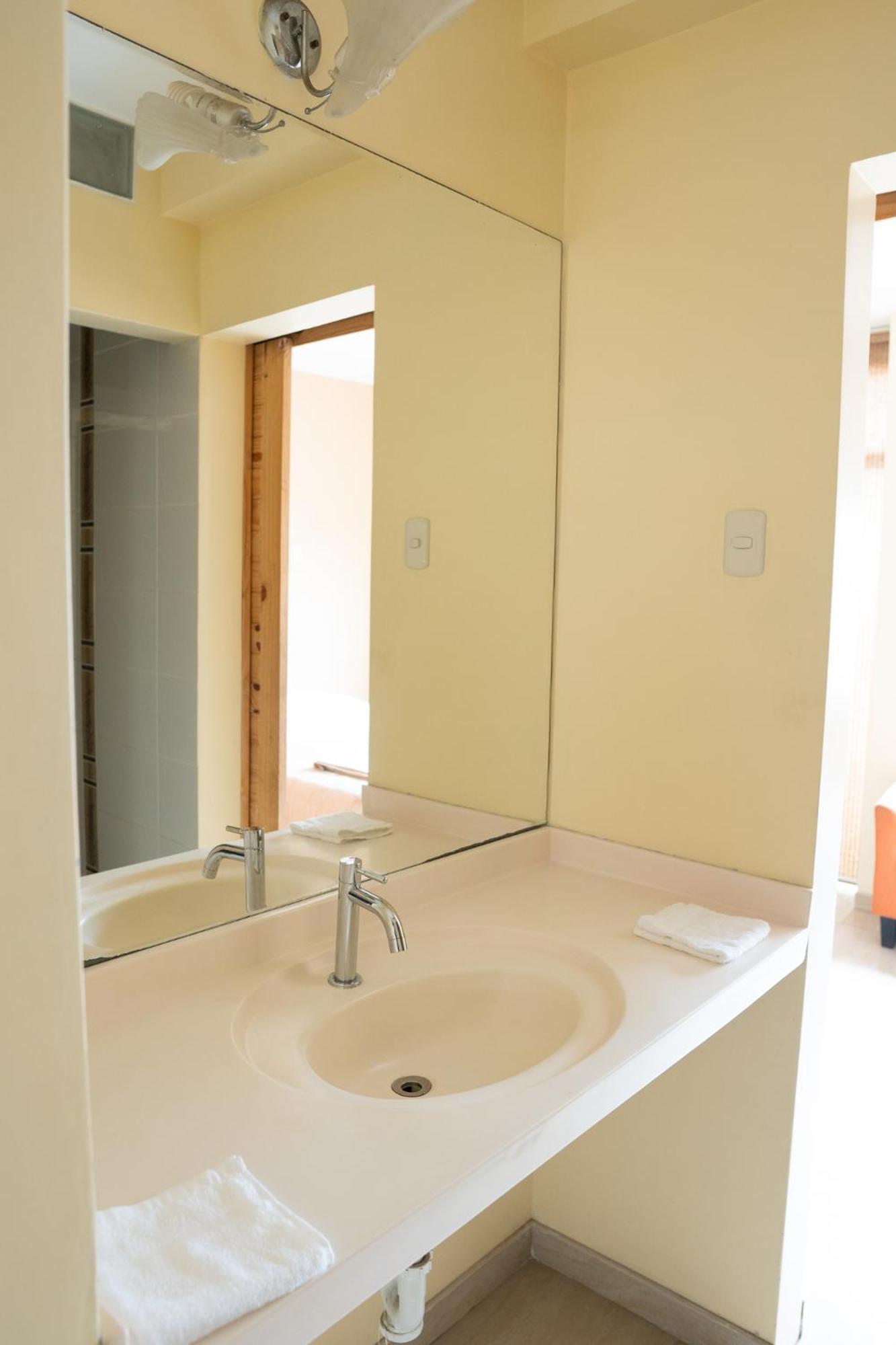 Trugarden Hotel Trujillo Dış mekan fotoğraf