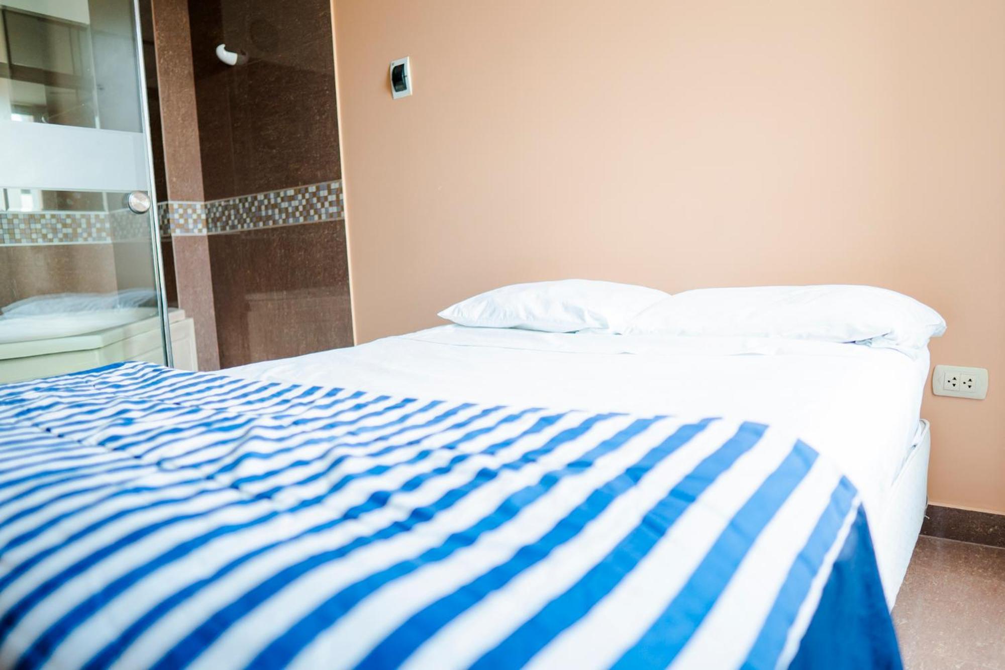 Trugarden Hotel Trujillo Dış mekan fotoğraf